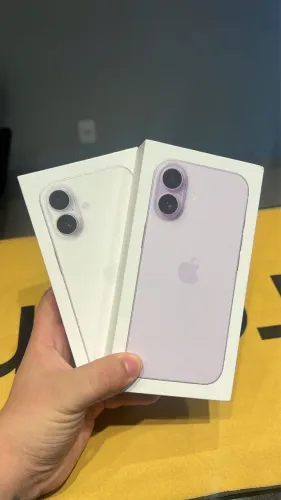 iPhone 17