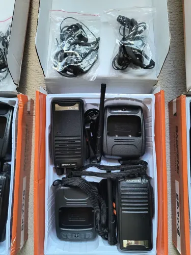 Rádio comunicador Baofeng BF-777S novo