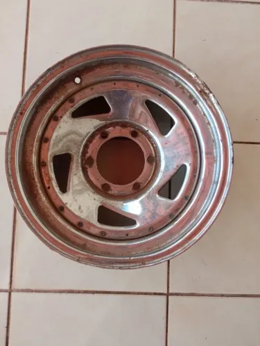 Roda GM D20 aro 16 Mangels direcional.