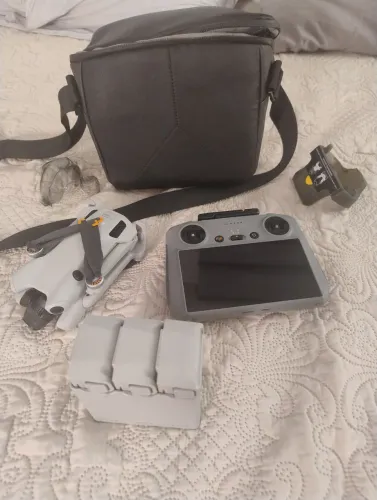 Drone DJI mini 4 Pro combo Fly more