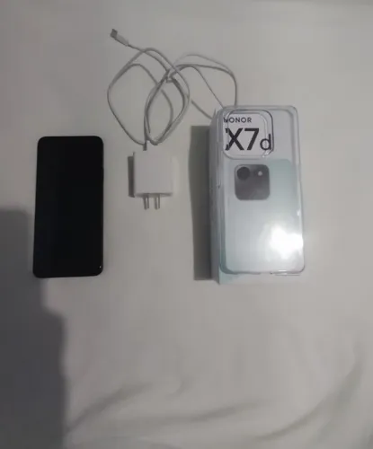Smartphone Honor X7d (Novo) com NF