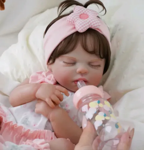 Boneca Bebê Reborn Ultra realista. Silicone Premium. Pronta entrega.  Para colecionadores.