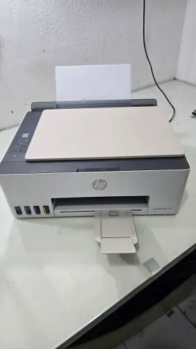 Impressora Eco-tanque HP completa