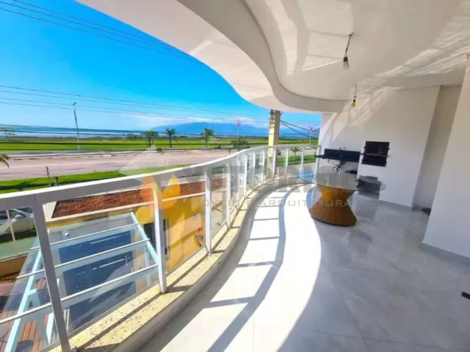 Apartamento Residencial / Jardim Aruan