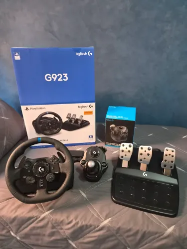 Kit Volante Logitech g923 + câmbio H (NOVO - SEM USO)