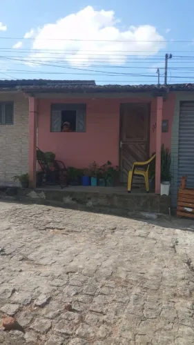 Vende-se está casa