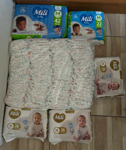 242 Fraldas Mili Tamanho M