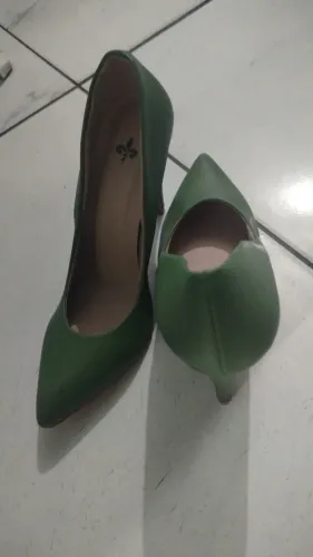 Sapato bom estado usado uma vez só