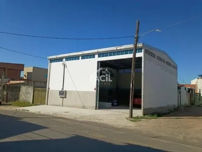 Galpão para Locação em Jardim Limoeiro, Serra - 144m²