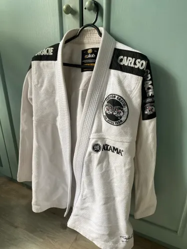 Kimono Carlson Gracie Jiu Jitsu A1 3 meses de uso 