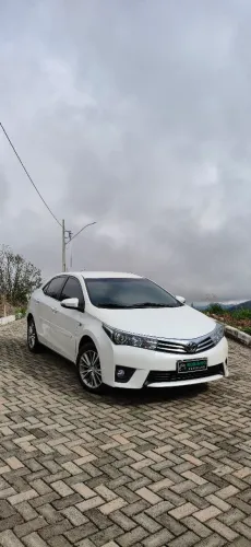 Toyota Corolla Altis 2.0 Flex 16V Aut. 2015