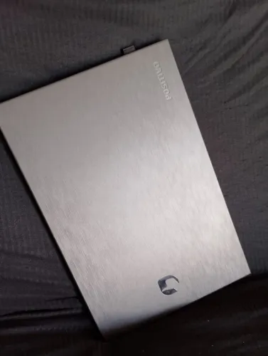Notebook da positivo, otimo para estudos e trabalhos leves