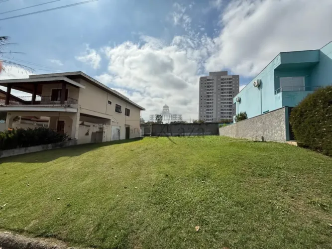 Terreno - Residencial Villa Branca I - Villa Branca - 350m²