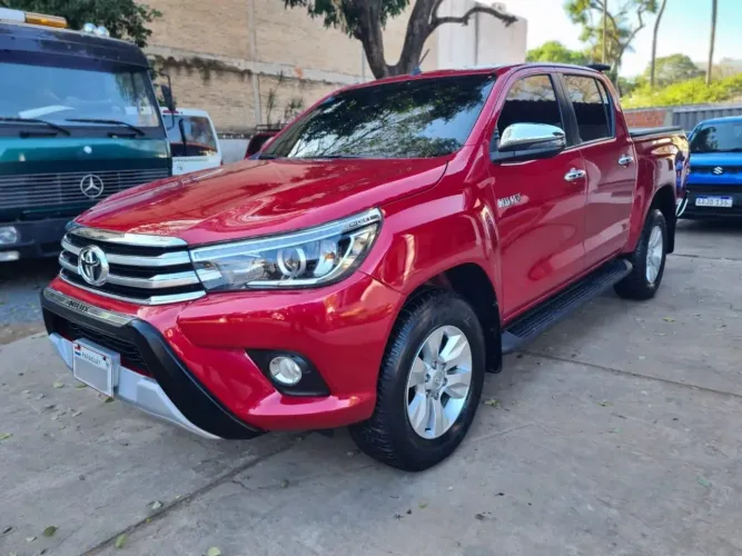 Toyota Hilux CD SRX 4X4 2.8 TDI 16V Diesel Aut. 2017