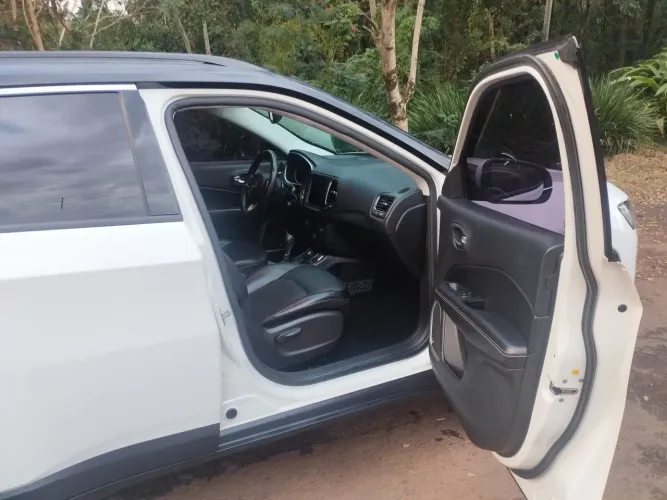Jeep Compass Longitude 2.0 4X4 Dies. 16V Aut. 2017