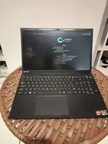 NOTEBOOK RYZEN 7 8GB RAM + SSD 256GB