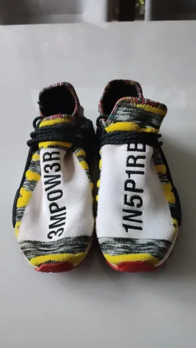 Tênis Adidas Pharrell Willians