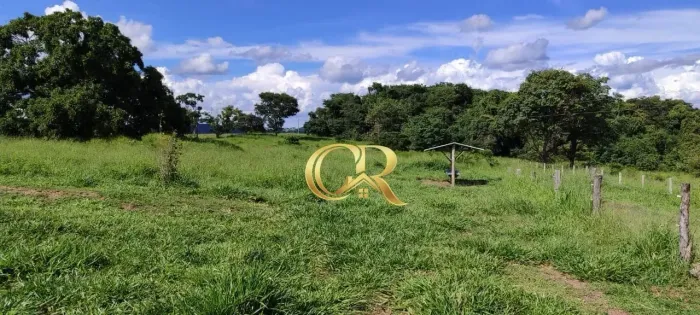 Fazenda em Cromínia - 18.5 alqueires