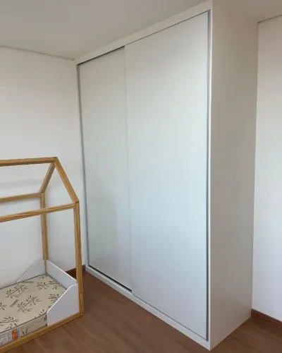 Guarda roupa projetado
