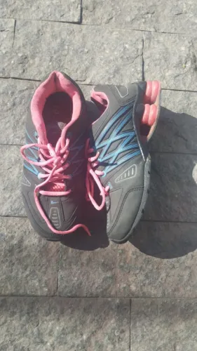 Tênis feminino 36