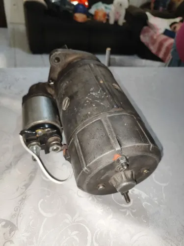 Motor de partida Mercedes 1113 original ( BOSCH ) 
