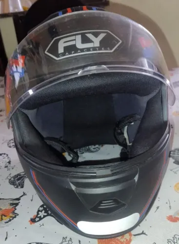 Capacete fly F9