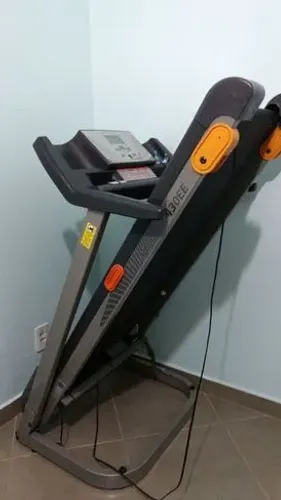Vendo esteira