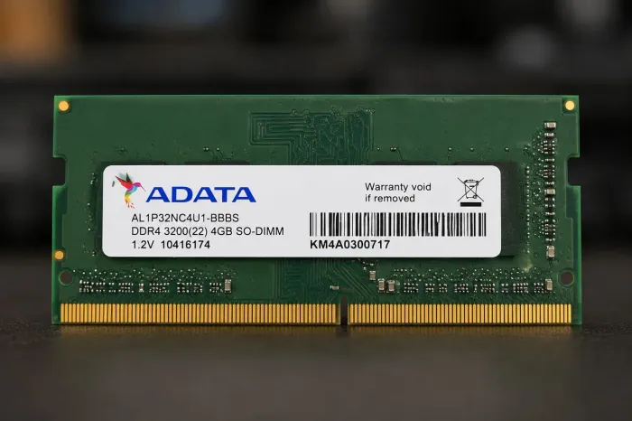 Memória RAM ADATA 4GB DDR4 3200MHz Notebook SO-DIMM usada funcionando