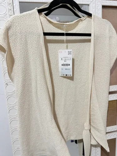 Blusa Zara nunca usada