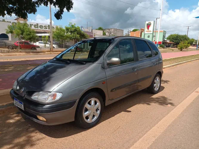 Renault Scenic RXE 2.0 8V 2000