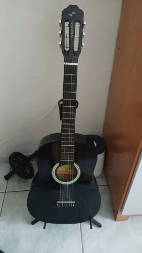 Vendo violão