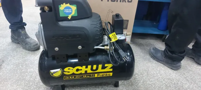 Compressor Schulz de 20 litros 1,5HP
