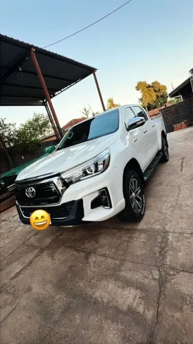 Toyota Hilux CD SRX 4X4 2.8 TDI 16V Diesel Aut. 2016