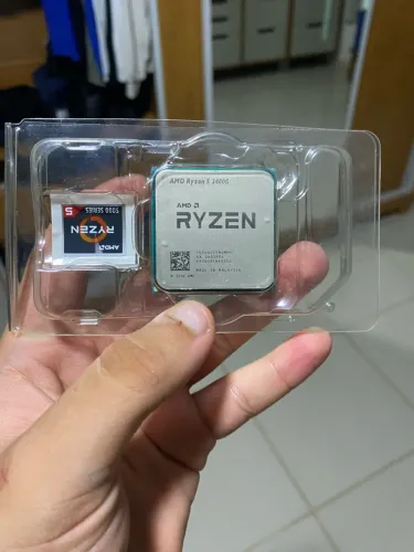 RYZEN 5 3400G com gráfico integrado Vega 11