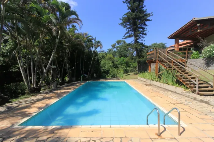 Fazenda/Sítio/Chácara para venda possui 1000 metros quadrados com 10 quartos