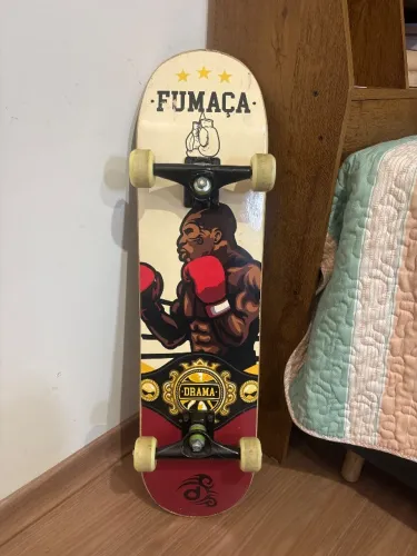 Skate shape de marfim 