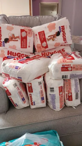 Fraldas huggies G