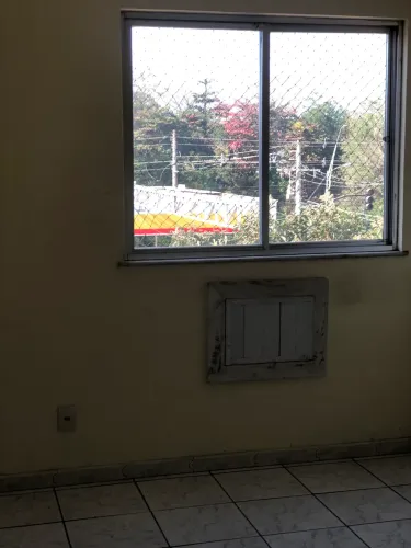 Alugo apartamento 