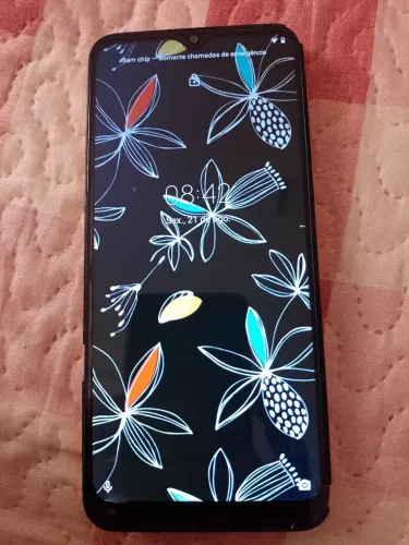 Vendo moto G9 play 64 GB _ com Defeito na tela