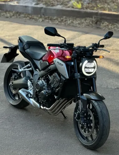 Moto honda cb650r 