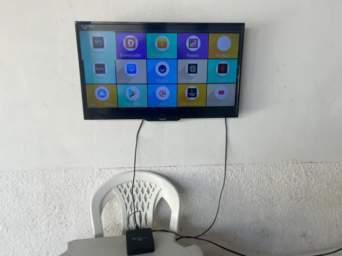 TV PHILIPS