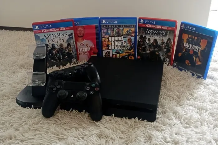 PS4 SLIM+5 JOGOS+CONTROLES