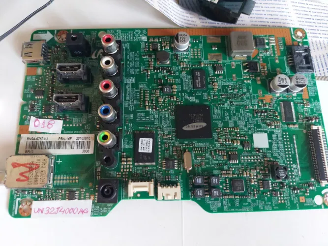 Placa principal tv Samsung un32j4000g