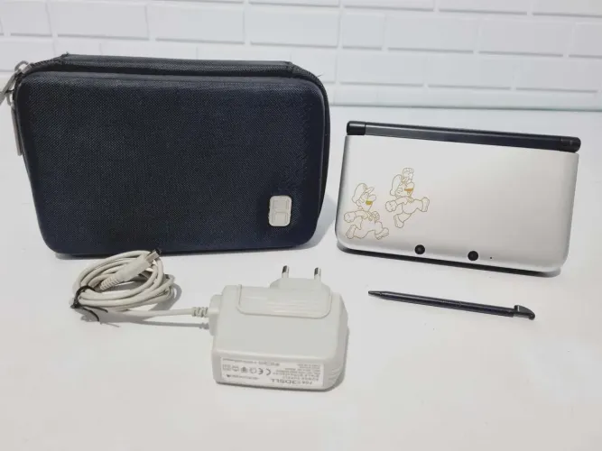 J117- CONSOLE 3DS XL MARIO & LUIGI DESBLOQUEADO