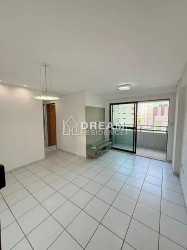 Imóvel para venda possui 64 metros quadrados com 3 quartos em Torre - Recife - PE
