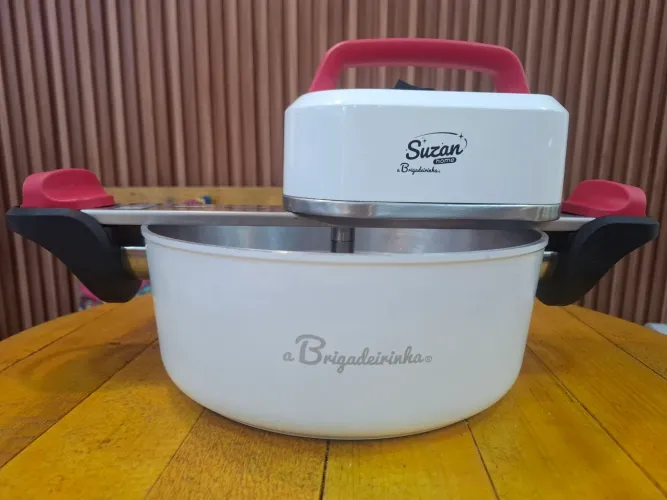Panela elétrica de brigadeiro