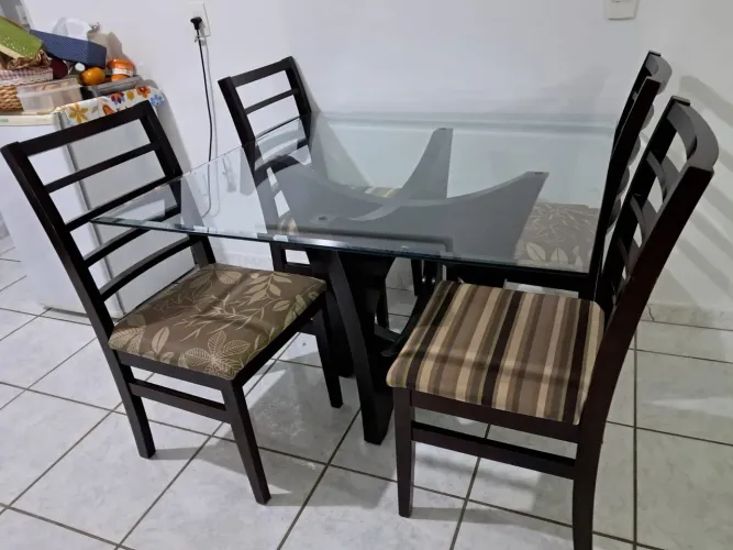 Mesa sala 4 lugares