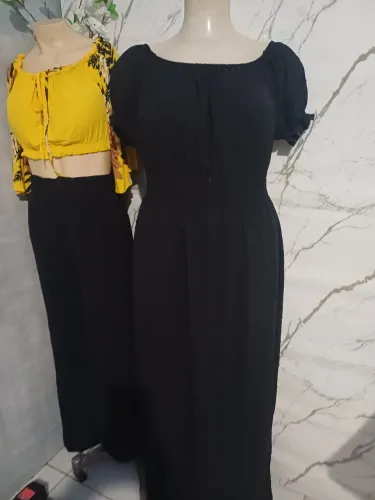 Roupas feminina na promoção