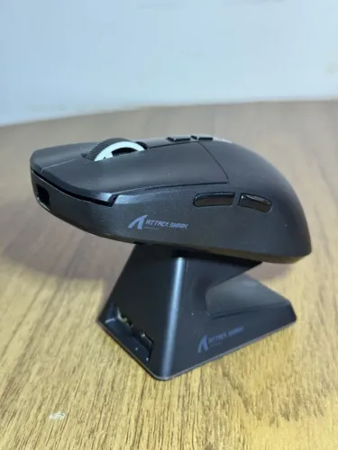 Mouse Gamer sem Fio Attack Shark X6 Ultraleve com Base de Carregamento Magnético - Novo