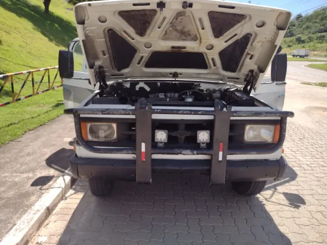 Chevrolet D-20 S / Luxe 3.9/4.0 Diesel 1993